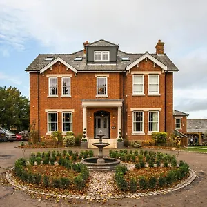 https://duxford-lodge-hotel.cambridgehotelsuk.com